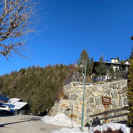 3 Personen Alleinlage Auf 1500m Am Waldrand Und Skigebiet Hochzeiger *