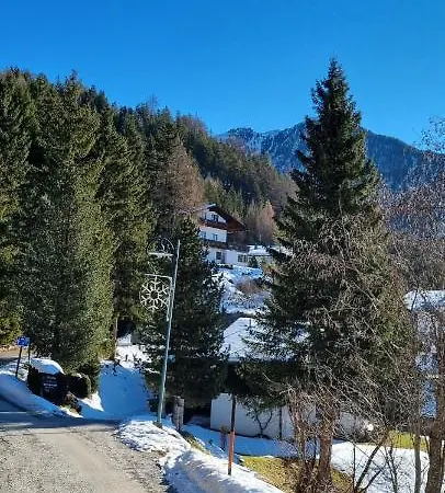 3 Personen Alleinlage Auf 1500m Am Waldrand Und Skigebiet Hochzeiger