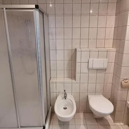 3 Personen Alleinlage Auf 1500m Am Waldrand Und Skigebiet Hochzeiger 耶岑斯