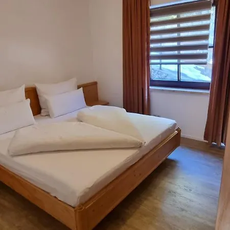 3 Personen Alleinlage Auf 1500m Am Waldrand Und Skigebiet Hochzeiger * 耶岑斯