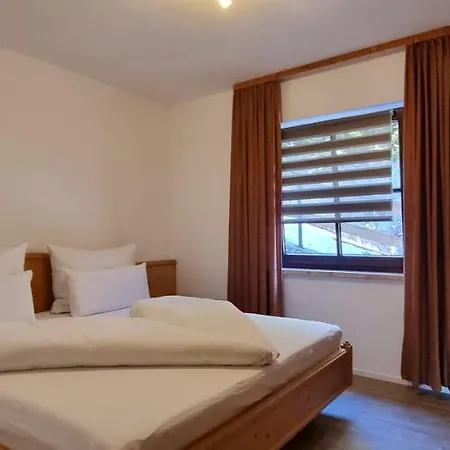 3 Personen Alleinlage Auf 1500m Am Waldrand Und Skigebiet Hochzeiger *